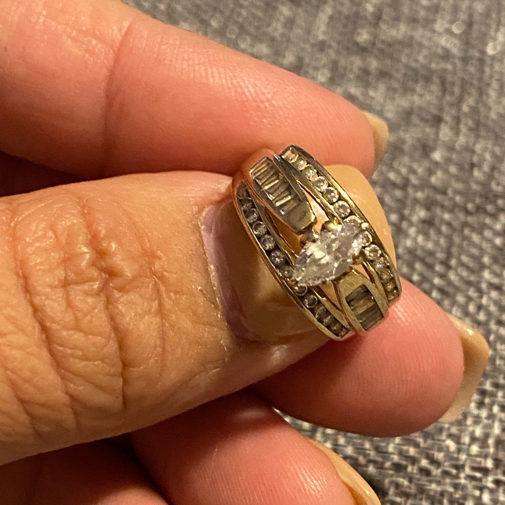 Engagement/ wedding ring CZ size 7